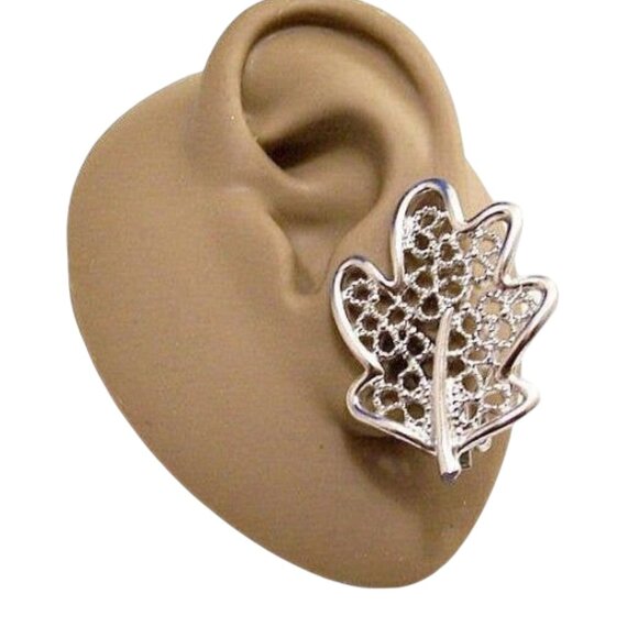 Sarah Coventry Oak Leaf Clip On Earrings Silver Tone - Picture 3 of 5